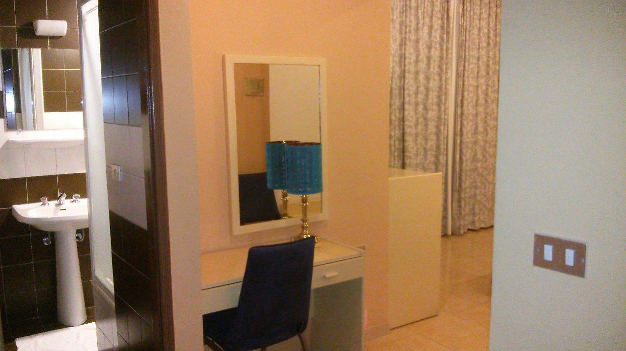 Vanda Boutique Hotel & Spa By Rafahia Jounieh Bagian luar foto